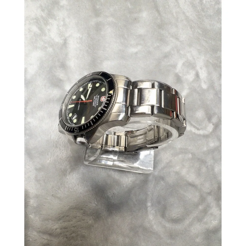 Wenger Swiss Military Battalion Dive Mens 44mm Watch New Battery Stainless Band